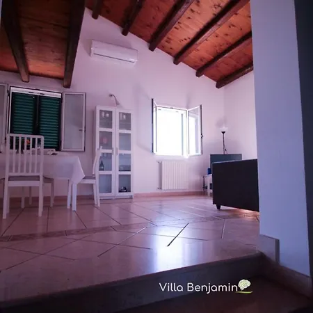 Benjamin בית נופש שיקלי